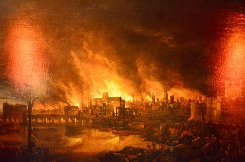 showing the image of " लंदन की महान आग (1666) | Great Fire of London (1666) ", one of the 7 Mysterious Events in History.