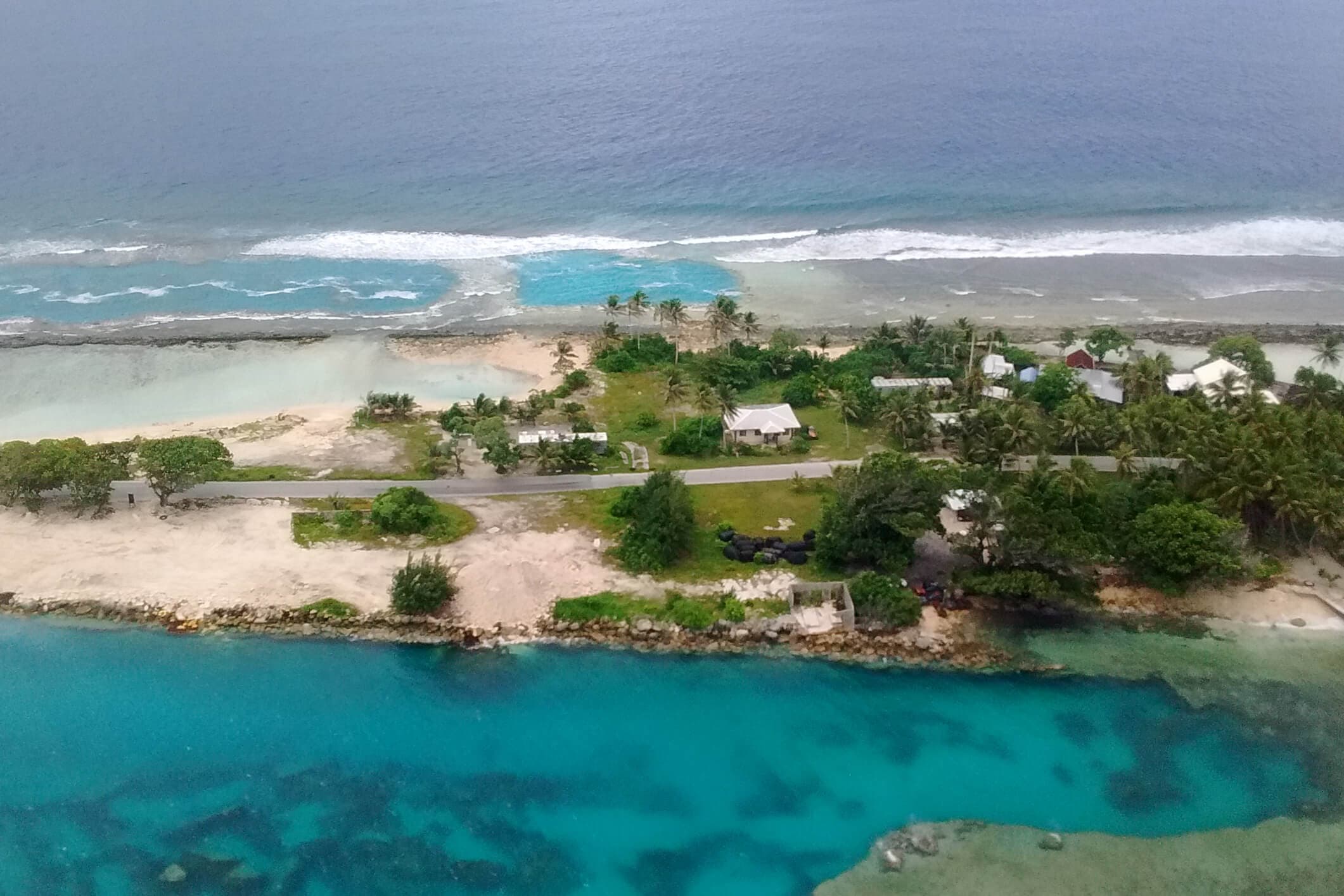 showing the image of " बिकनी एटोल (Bikini Atoll)  ", one of the most World's Most Mysterious Islands.