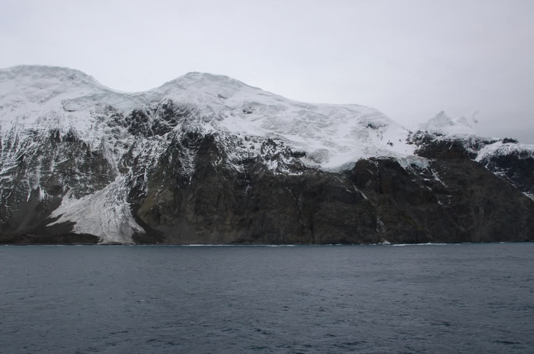 showing the image of " बौवेट आइलैंड (Bouvet Island)  ", one of the most World's Most Mysterious Islands.